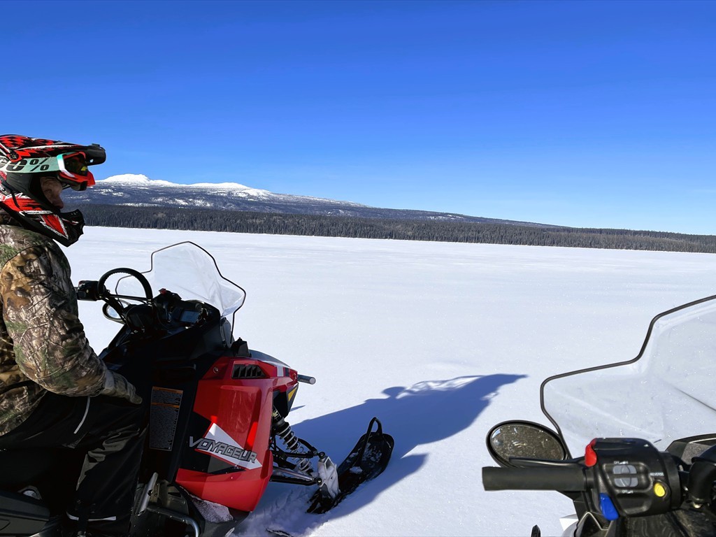 11_snowmobil